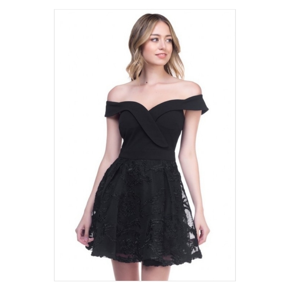 NWT OFF THE SHOULDER BLACK DRESS